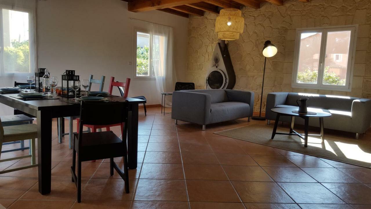Maison Les Pins Aigues-Mortes Zewnętrze zdjęcie