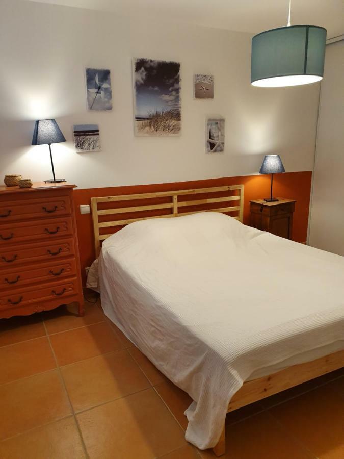 Maison Les Pins Aigues-Mortes Zewnętrze zdjęcie